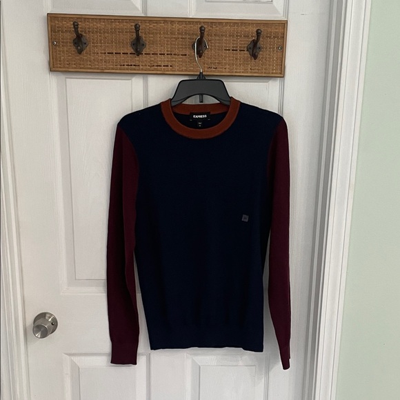 Express Men's Sweater in Navy and Burgundy NWT - Picture 1 of 6